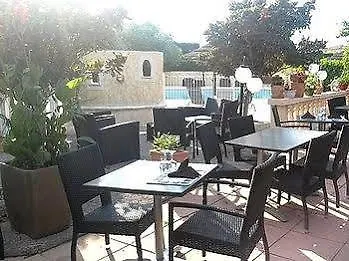 Logis La Grande Bastide Hotel
