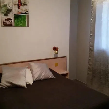 Logis La Grande Bastide 3* Oraison