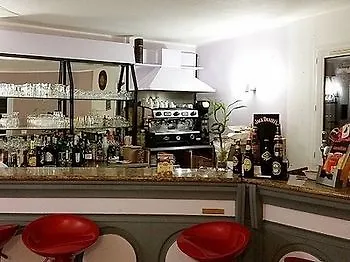 Logis La Grande Bastide Hotel Oraison