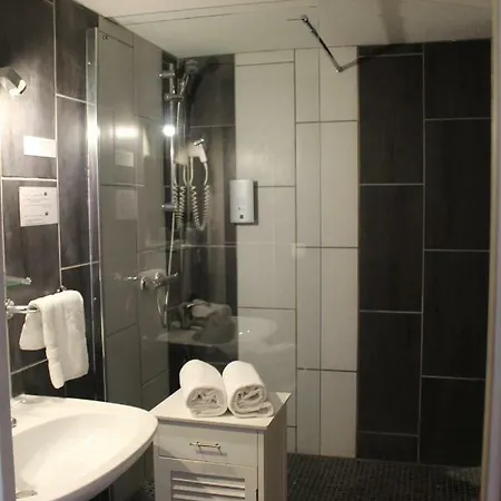 Hotel Logis La Grande Bastide 3*